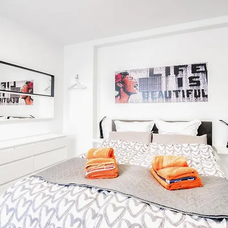 Pet Friendly In With Kitchen * Santa Pola